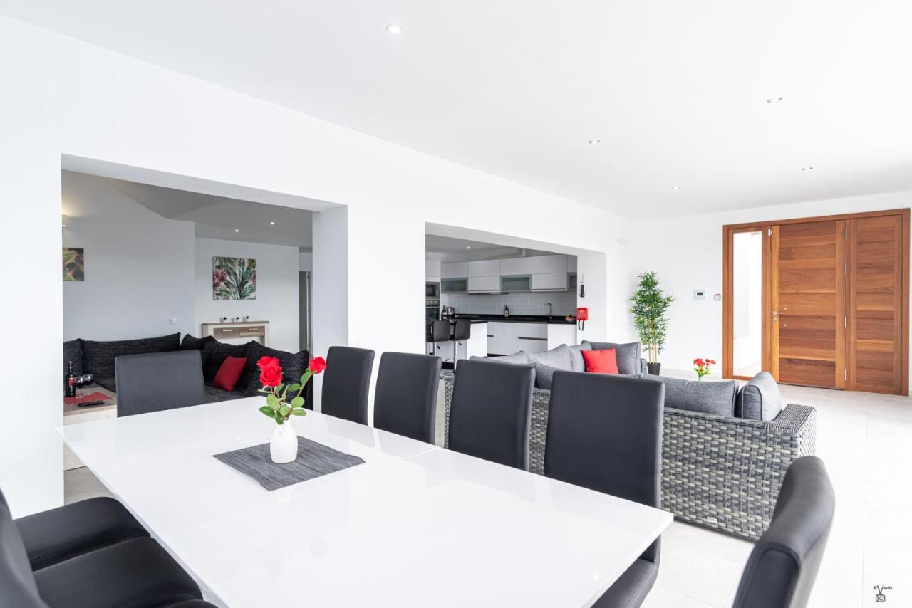 Villa Rossa - Villas Now - Lh215 By Villas Now Ltd بلايا بلانكا المظهر الخارجي الصورة